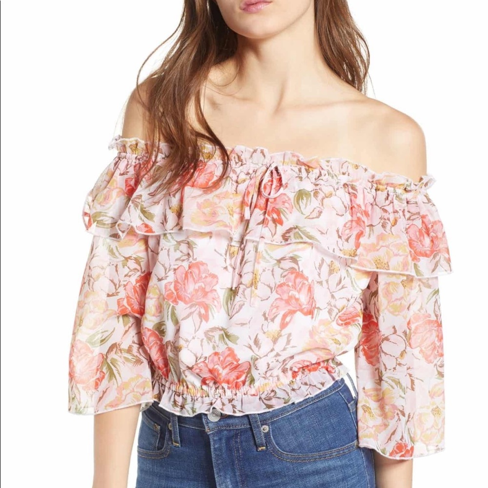 WAYF Cosenza off the shoulder crop top